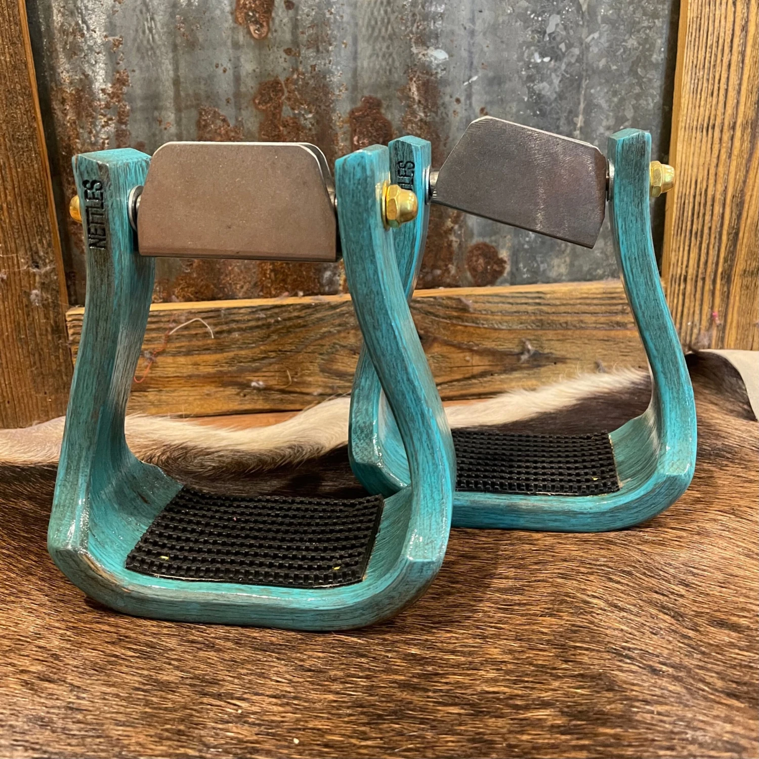 Nettles Stirrups 3" Distressed Turquoise W/Leveler 3 Nettles Stirrups 3" Distressed Turquoise W/Leveler