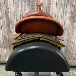 Fabtron Cordura Trail Saddle With Black Seat And Round Skirt, 15 Inch Seat -Western Cowboy Equipment 7102 2