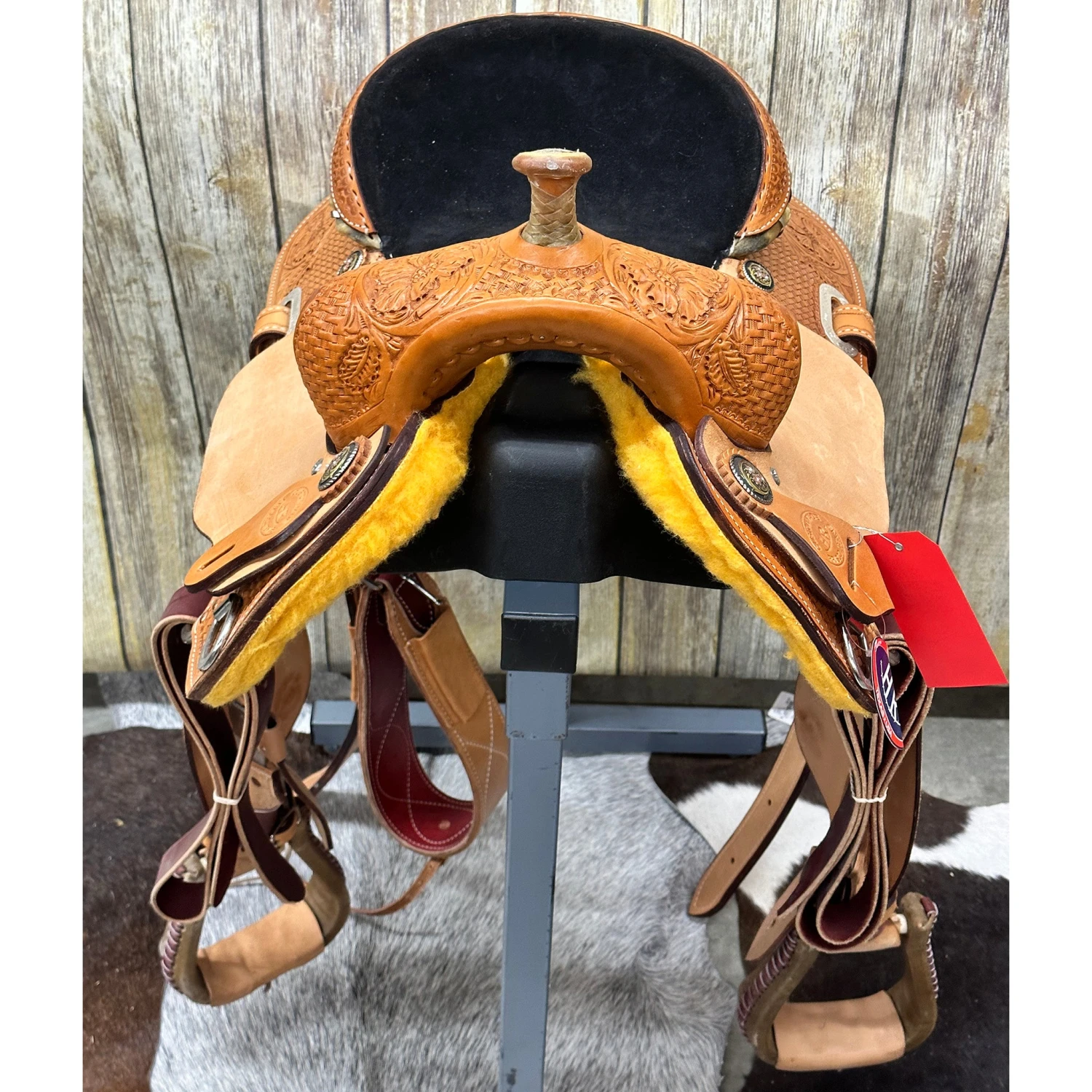 HR Saddlery 15 Inch Barrel Saddle 5 HR Saddlery 15 Inch Barrel Saddle - Image 3
