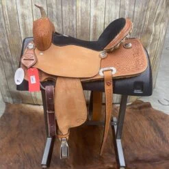 HR Saddlery 16 Inch Barrel Saddle